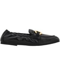 Ferragamo - Ferragamo Gancini Plaque Elasticated Loafers - Lyst