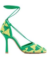 Bottega Veneta - Hand-Crocheted Wavy Triangle Stretch Sandals - Lyst