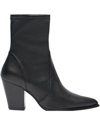 Stuart Weitzman - Jolene Bootie - Lyst