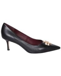 Tory Burch - Eleanor Logo Plaque Pumps - Lyst