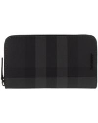 Burberry - Logo Plaque Checked Zipped Wallet - Lyst