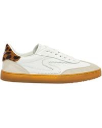 Stuart Weitzman - Sw Runaround Sneaker - Lyst