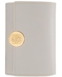 Loewe - Petit Portefeuille Vertical Pebble En Cuir De Veau Nappa Brillant - Lyst