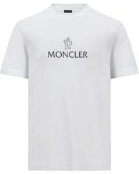 Moncler - Logo Detailed Crewneck T-Shirt - Lyst