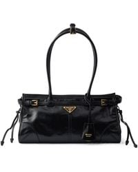 Prada - Bonnie Logo Plaque Medium Shoulder Bag - Lyst