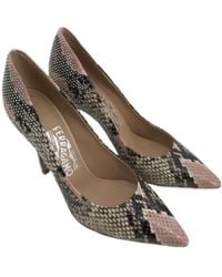 Ferragamo - Logo Details Heels - Lyst