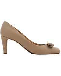 Ferragamo - Vara Bow Pump - Lyst