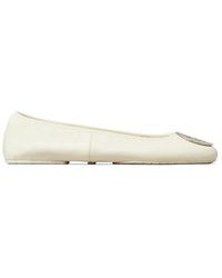 Tory Burch - Logo Plaque Flat Shoes - Lyst
