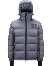 Moncler - Isorno Short Down Jacket - Lyst