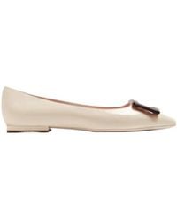 Roger Vivier - Gomettine Tapered Toe Toes Ballet Shoes - Lyst