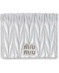 Miu Miu - Logo-Lettering Matelassé Bi-Fold Wallet - Lyst