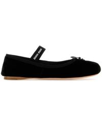 Miu Miu - Bow Detailed Slip-On Flat Shoes - Lyst