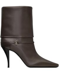 Saint Laurent - Logo Plaque Pointed Toe Boots - Lyst