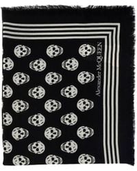 McQueen - Skull Printed Scarf - Lyst
