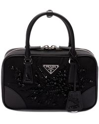 Prada - Logo Plaque Zip-Up Tote Bag - Lyst