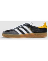 adidas - Gazelle Indoor Sneaker (Core/Ftwr/Gum - Lyst