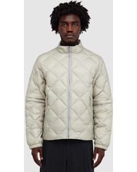 Hiking Patrol - Base Lt Down Jacket (Sand - Lyst