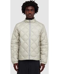 Hiking Patrol - Base Lt Down Jacket (Sand - Lyst