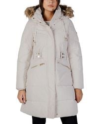 Guess - Cream Polyester Coat - Lyst