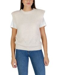 Ichi - Cream Polyester Sleeveles Sweater - Lyst