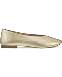 aerosoles front runner leather flats
