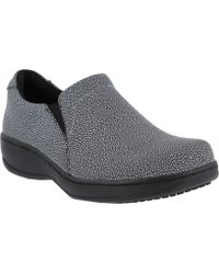 spring step belo work clog