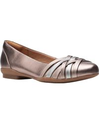 clarks sara clover ballet flat