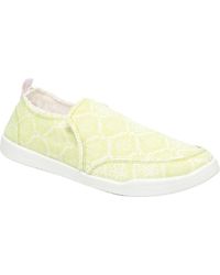 women's vionic malibu slip on sneaker stores