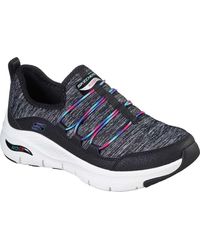 arch fit skechers black