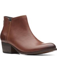 clarks women's maypearl flora ankle bootie