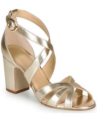 sandale a talon andre