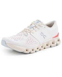 On Shoes - Cloud X 4 Sneakers Ivory/Salm - Lyst