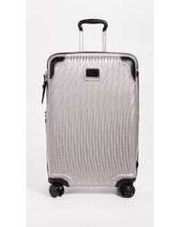 tumi outlet carry on