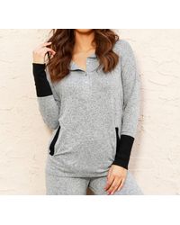 French Kyss - Button Ribbed Hoodie With Pocket - Lyst