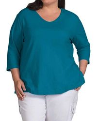 On The Plus Side - 3/4 Sleeve V-Neck Tee - Lyst