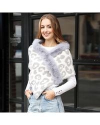TRUEDAMES - Faux Fur Trim Leopard Pattern Shawl Wrap - Lyst