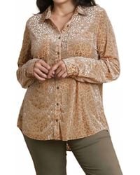 Umgee - Animal Print Long Sleeve Velvet Blouse - Lyst