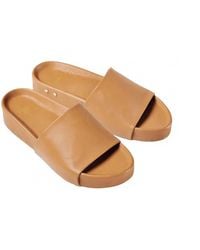Beek - Pelican Leather Platform Sandal - Lyst