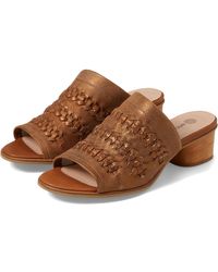 Eric Michael - Lisbon Sandal Tan Leather Slip-On Block Heel Gal2202 - Lyst