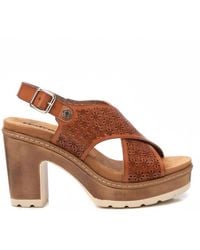 Refresh - Cross Strap Heeled Sandals - Lyst