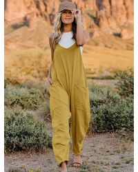 TRUEDAMES - Full Size Sleeveless V-Neck Pocketed Jumpsuit - Lyst