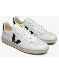 Veja - V-10 Vx0200005B Sneaker Leather Low Top Comfort Lifestyle Shoes - Lyst
