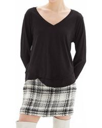 Chrldr - Ava V-Neck Long Sleeve Mock Layer T-Shirt - Lyst