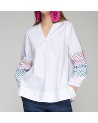Vilagallo - Ebba V-Neck Top - Lyst