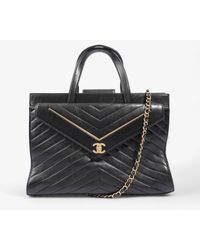Chanel - Chevron Quilted Tote Lambskin Leather Tote Bag - Lyst