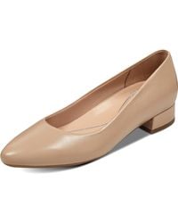 Easy Spirit - Caldise Leather Low Heel Block Heels - Lyst
