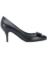 Ferragamo - Ferragamo Carla Bow Detail Pumps - Lyst