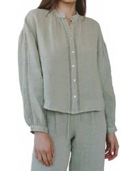 Bella Dahl - Mandarin Collar Trimmed Button Down Shirt - Lyst