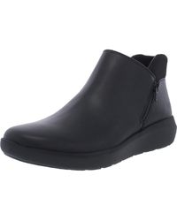Clarks - Kayleigh Mid Double Zipper Padded Insole Ankle Boots - Lyst