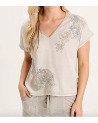 XCVI - Jolina Embroidered V-Neck Top - Lyst